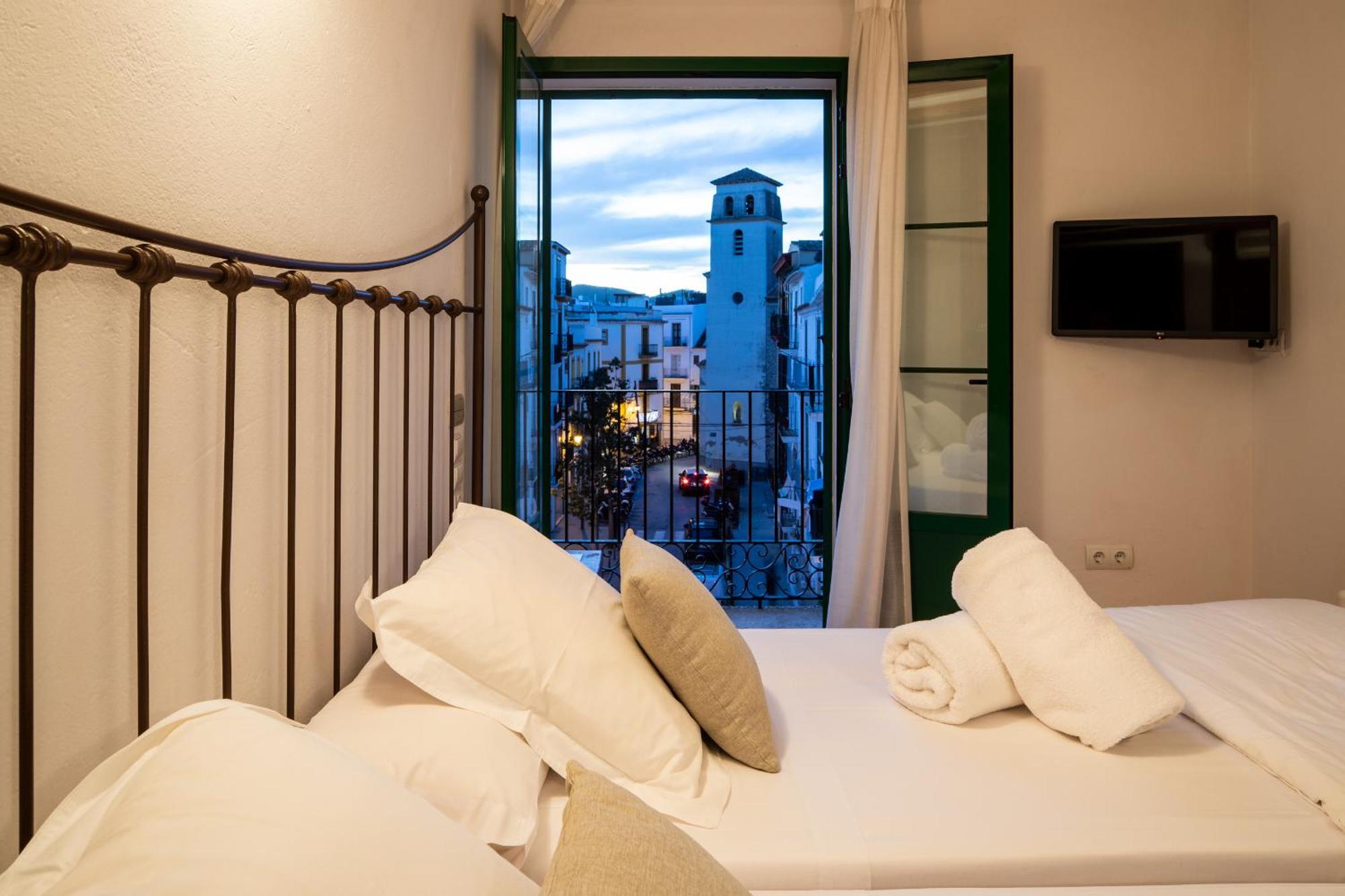 Apartamentos Mariano Ибиса Екстериор снимка